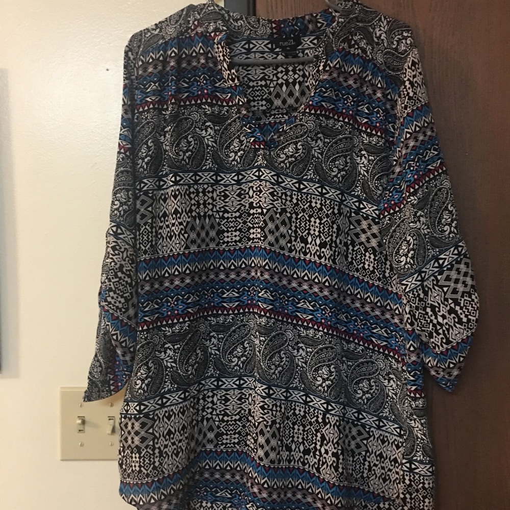 Rue 21 paisley top